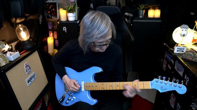 Fender Aerodyne Special Stratocaster California Blue смотреть онлайн