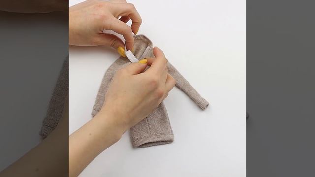 Платье бежевое шерсть одежда для куклы 29 см Эленприв/Beige wool dress for fashion doll by Elenpriv смотреть онлайн