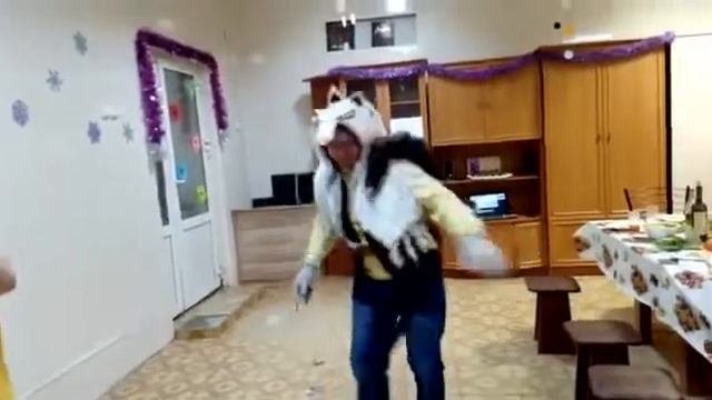 Колобок Колян вечеринка Новый Год смотреть онлайн