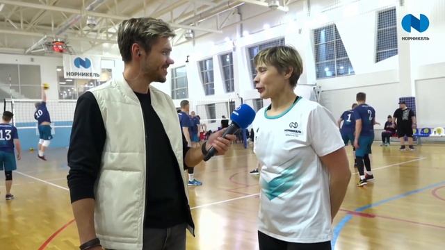 Корпоративный турнир по волейболу | ЗФ - КГМК, Акватория - Нефть смотреть онлайн