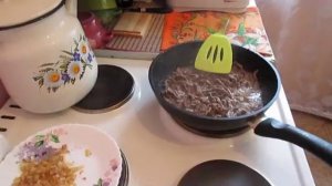 БЕФСТРОГАНОВ ИЗ ГОВЯДИНЫ  РЕЦЕПТ КЛАССИЧЕСКИЙ