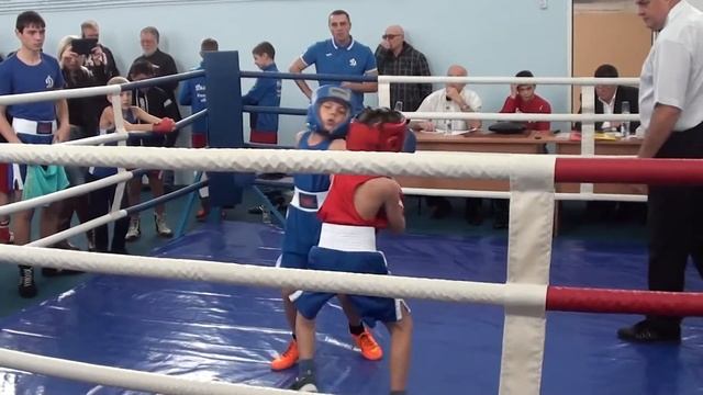 Никита Кузин. Касимов 4 ноября 2016 детско-юношеский турнир по боксу. смотреть онлайн