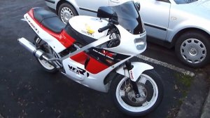 Honda VFR400r NC21