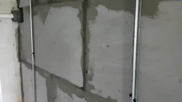 Как быстро установить маяки на ПГС для штукатурки.  СУПЕР КЛАСС ПО УСТАНОВКИ МАЯКОВ ДЛЯ ШТУКАТУРКИ.