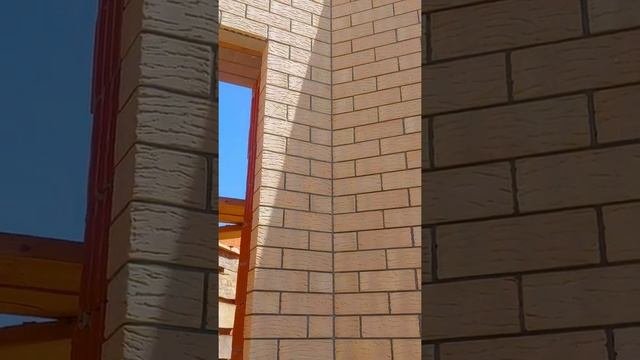 Красивая кладка дома с эркером из кирпича 1.4 нф.