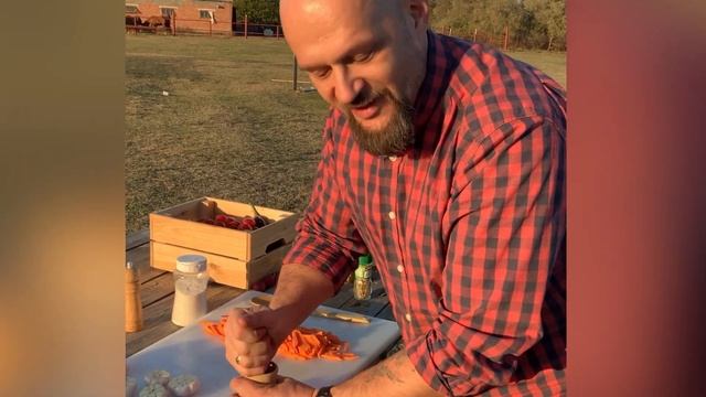 Готовим ПЛОВ в казане на ферме.Красота и истории от шеф-повара Антона кулинарной студии pro-Еду смотреть онлайн