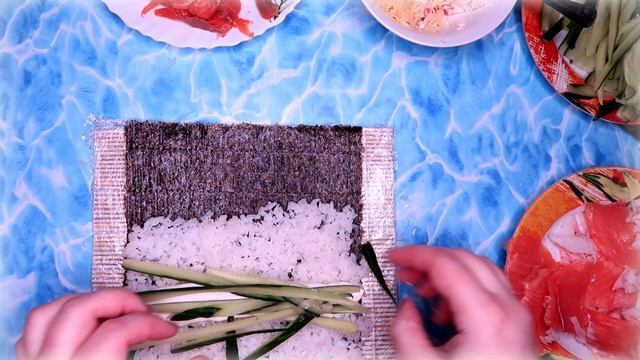 ?РОЛЛЫ В ДОМАШНИХ УСЛОВИЯХ?ГОТОВИМ САМИ/ОЧЕНЬ ВКУСНО И БЫСТРО#суши #роллы #японскаякухня