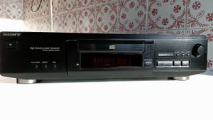 Sony CDP-XE330 CD Player