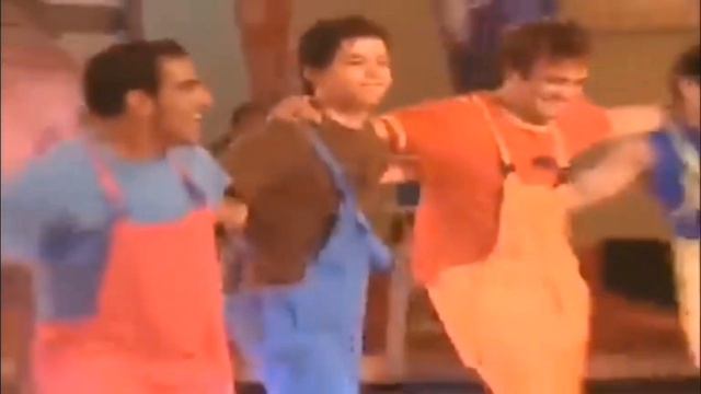 Оригинал песни: "Chipi chipi chapa chapa"