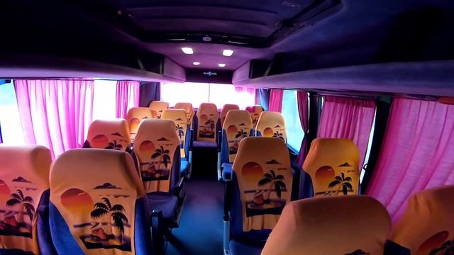 Заказ туристического автобуса на 75 мест Ванхол Vanhol. Пассажирские перевозки. Аренда автобуса. смотреть онлайн