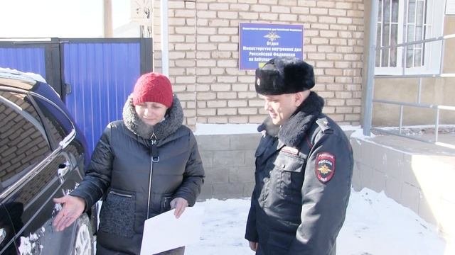 В Акбулаке полицейские вернули похищенный автомобиль жительнице Новосибирска