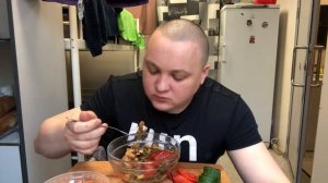 ЖАРЕНАЯ КАРТОШКА С ГРИБАМИ MUKBANG