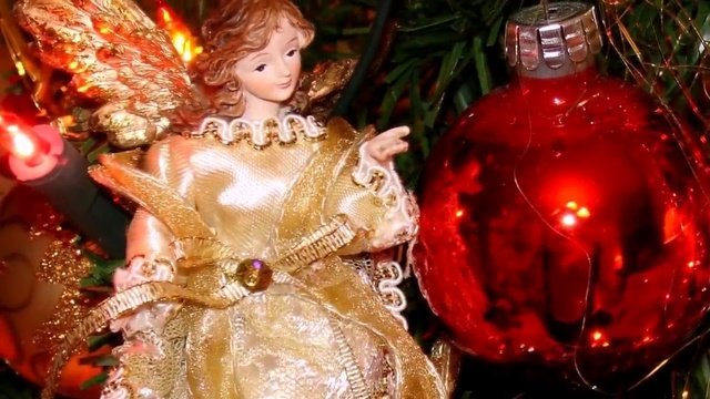 В НОВОГОДНЮЮ ПОЛНОЧЬ
