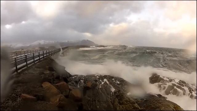 NORWAY - The Atlantic Road In December / Атлантическая дорога (Норвегия) / шторм в декабре