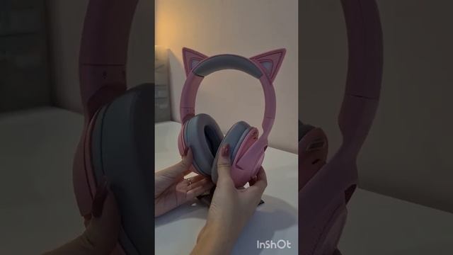 Unboxing Cute Razer BT Kitty Edition Gaming Headphones !