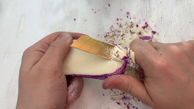 ASMR Soap- Cutting dry painted soap with salt/ Relax sound/ Резка сухого крашенного мыла с солью смотреть онлайн