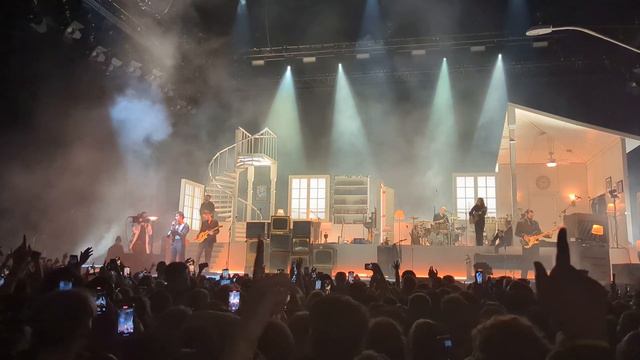The 1975 - Robbers Live 4K 12/1/23