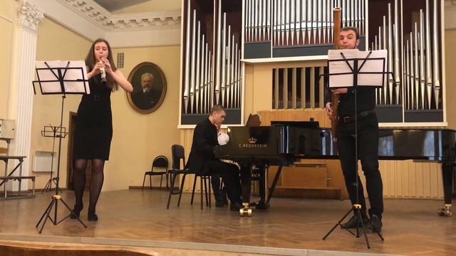 Francis Poulenc Trio für Oboe, Fagott und Klavier смотреть онлайн