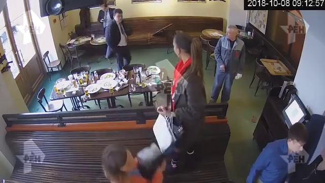 Полное видео драки Кокорина и Мамаева в «Кофемании»