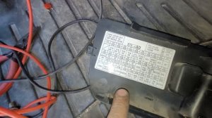 Acura MDX 2008 садит АКБ