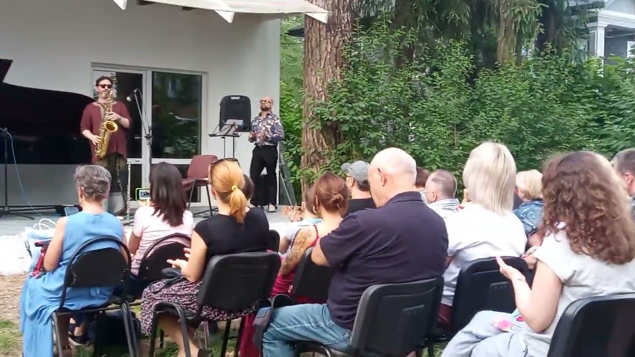 Великолепные Антон Котиков и Лев Кушнир (1) смотреть онлайн