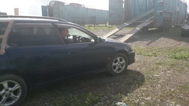 Toyota Caldina Распилы едут
