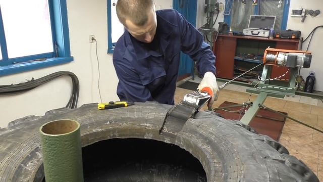 Делаем шины НИЗКОГО ДАВЛЕНИЯ! Строим вездеход #4. В поисках сокровищ / In search of treasures смотреть онлайн