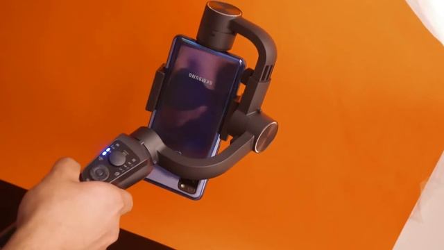 ? Gimbal para celulares estabilizador S5B смотреть онлайн