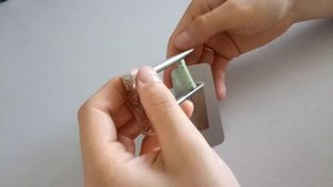 Магнит. Пропадают магнитные свойства.