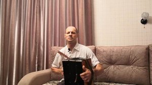 Огонёк (На позиции девушка провожала бойца)