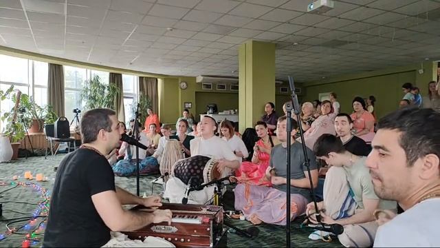 Киртан Мела, Ростов-на-Дону, 1й день, 1 часть, 10.06.2023 смотреть онлайн