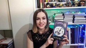 Что прочитать для создания новогоднего настроения? Покупки и прочитанное в одном ролике!