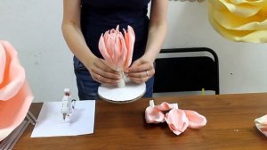 Ростовые цветы из изолона. Гигантские цветы. Георгин из изолона МК бесплатный. Свадебный декор