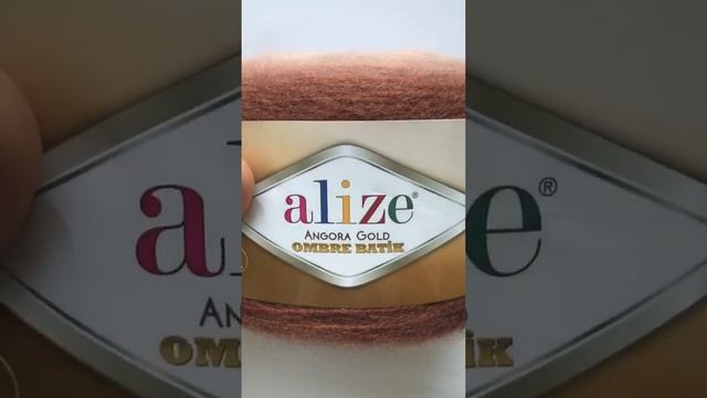 Подробный обзор полушерстяной пряжи Alize Angora Gold Ombre batik №7302 смотреть онлайн