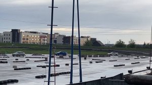 Шеснари   валят дико . Гоночные движения на автодроме квц в Тольятти .