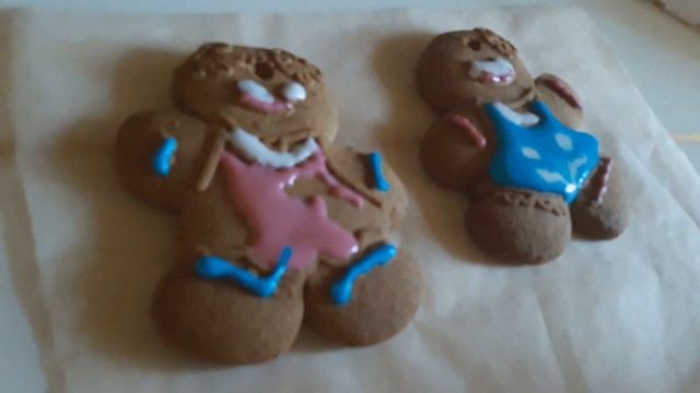 Украшаем имбирные пряники. Что может таить в себе закрытая коробка, и как мы проблему решали... смотреть онлайн