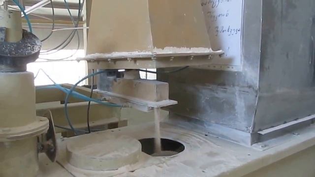 Система непрерывного дозирование сыпучей смеси для КНАУФ смотреть онлайн