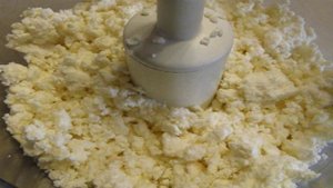 Творожная запеканка на сливках и крахмале