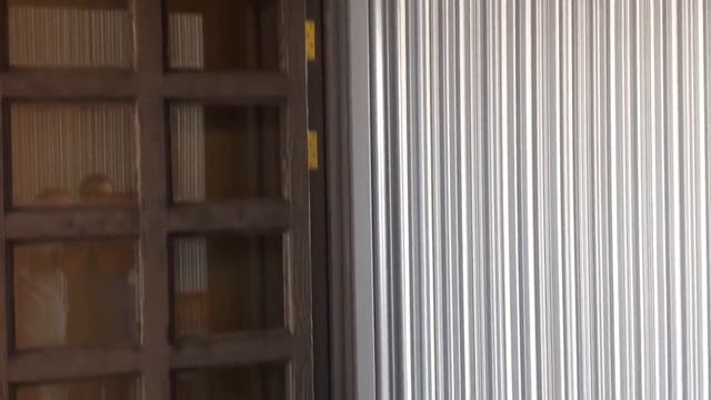 Монтаж широкого плинтуса напольного без запила углов!