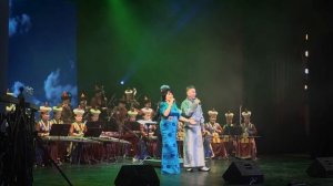 Айлшантай айл жаргалтай - Сэсэгма и Болот Сандиповы