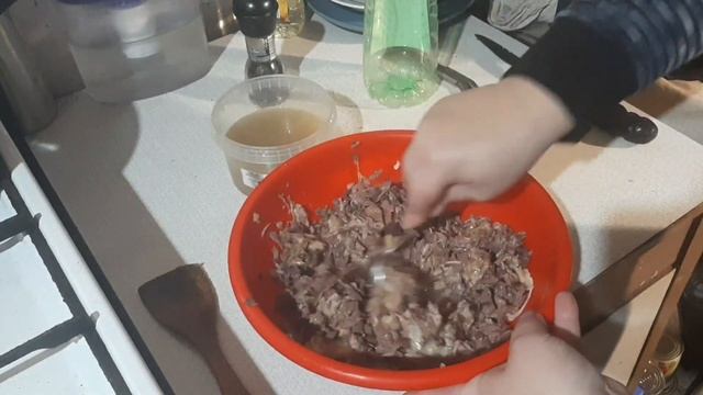 Зельц в бутылке, просто и очень вкусно!!! Лучше колбасы!!! смотреть онлайн