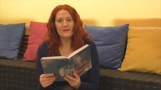 Поэтический марафон: читает местная поэтесса Наталья Устименко (Соколова)