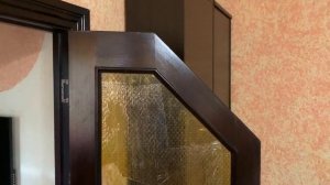 Замена стекла в нестандартной двери / door-services.ru