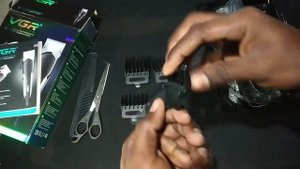 UNBOXING...1000RS VGR V-130 Professional Trimmer with 4 Adjusting Combs, Black