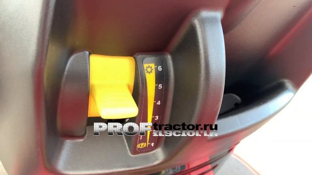 Обзор садового минитрактора MTD RF125.mp4