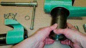 Слесарные тиски для слесарного верстака (СССР). Восстановление/Locksmith's vise