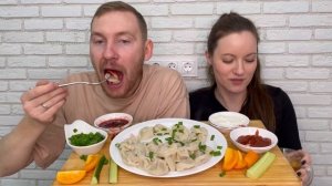 МУКБАНГ ПЕЛЬМЕНИ овощи MUKBANG DUMPLINGS СОУСЫ СМЕТАНА ТКЕМАЛИ Любимый василёк