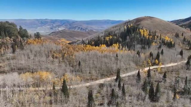 The Rivian R1S is Surprising - I think I made a mistake... смотреть онлайн