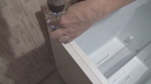 Перевес дверей холодильника BOSCH KGN. Oversized door for refrigerator BOSCH KGN.