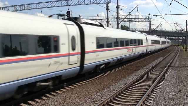 Скоростной поезд "Сапсан" ЭВС2-04 Москва — Санкт-Петербург смотреть онлайн